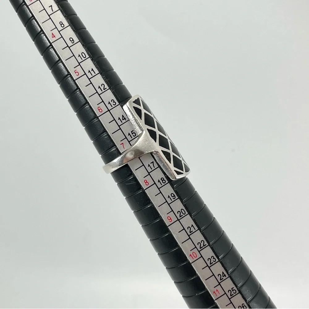 Vintage CFJ 925 Sterling Silver Black Onyx Ring Art Deco Geometric Band